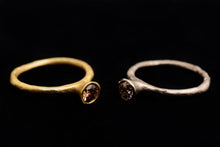 Laden Sie das Bild in den Galerie-Viewer, Eila Ultima Gold - René Talmon L’Armée